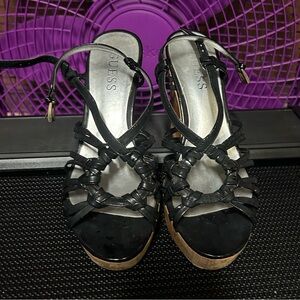 Cute, strap sandals!